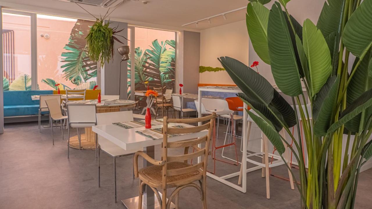 Design Hotel Astra B&B ميسانو ادرياتيكو المظهر الخارجي الصورة