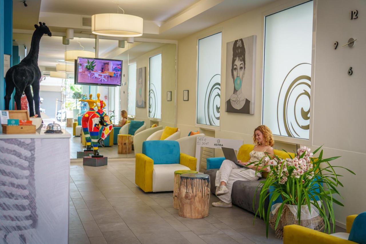 Design Hotel Astra B&B ميسانو ادرياتيكو المظهر الخارجي الصورة